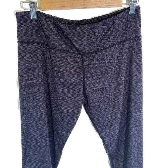 ✨ 5 For $15 ✨ Grey Cuddl Duds Athletic Leggings Size Medium - Picture 3 of 6